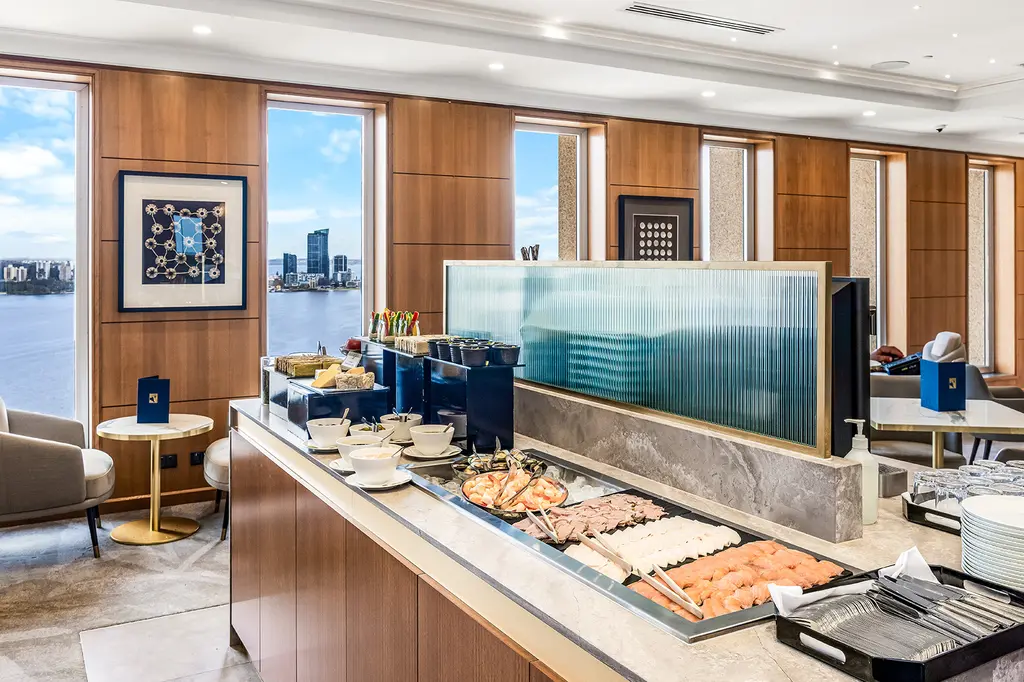 Duxton Hotel Perth image 8