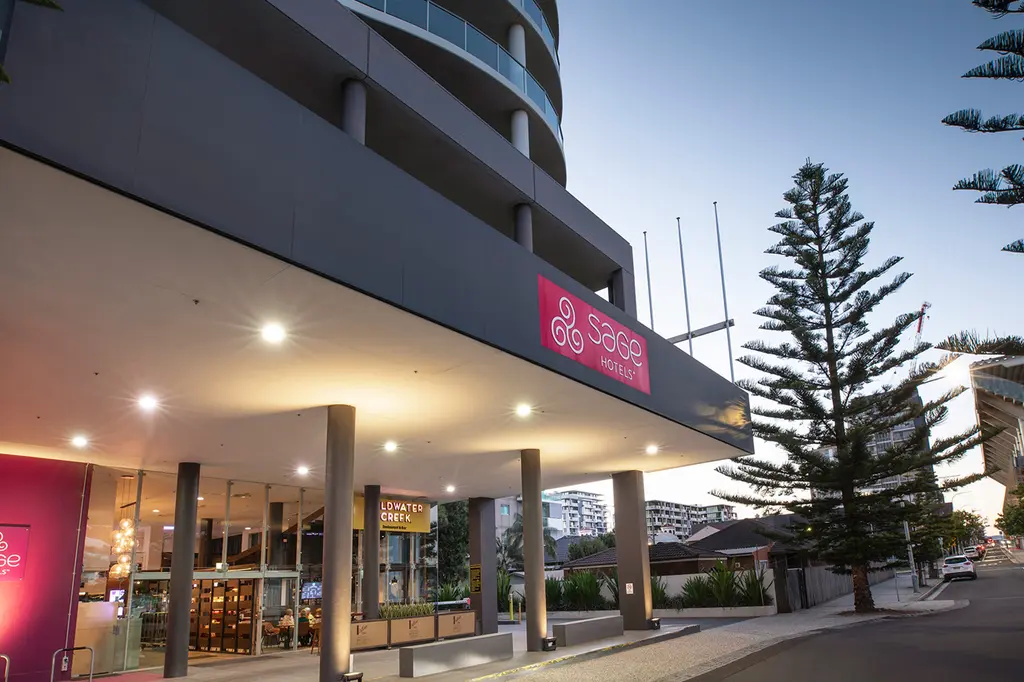 Sage Hotel Wollongong image 5