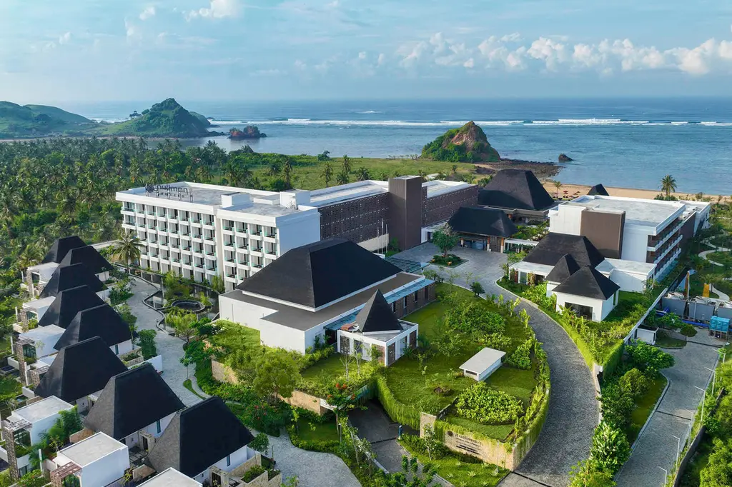 Pullman Lombok Merujani Mandalika Beach Resort image 4