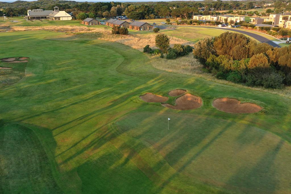 13th Beach Golf Lodges image 7
