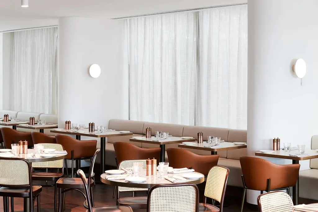 Novotel Geelong image 2