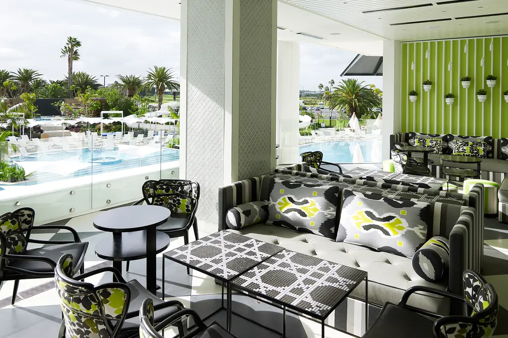 Crown Metropol Perth image 15