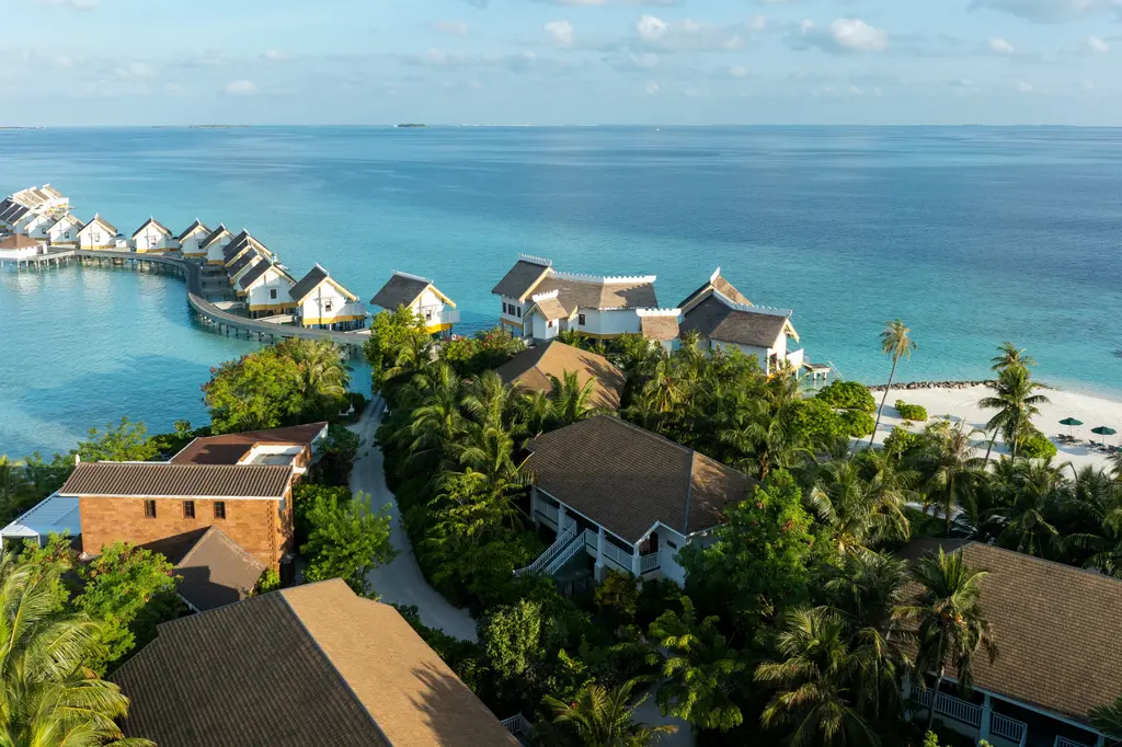 SAii Lagoon Maldives, Curio Collection by Hilton  image 15