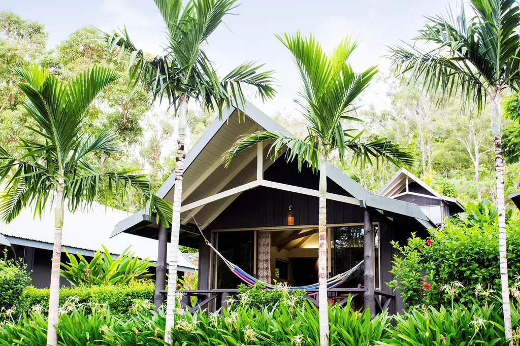 Palm Bungalows image 6