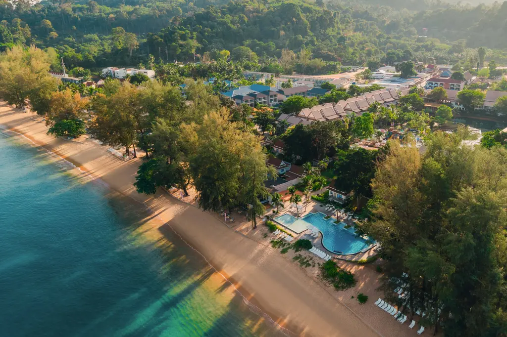 Khaolak Emerald Beach Resort & Spa image 1