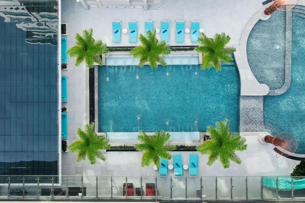 Novotel Living Bangkok Sukhumvit Legacy image 1