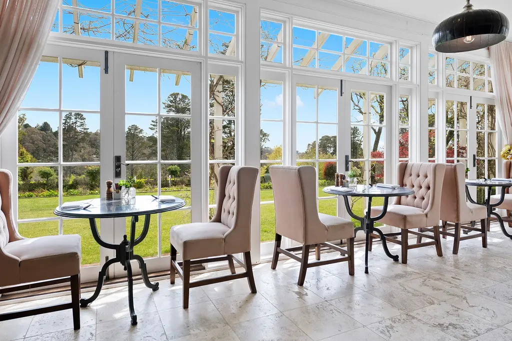 Parklands Country Gardens & Lodges image 2