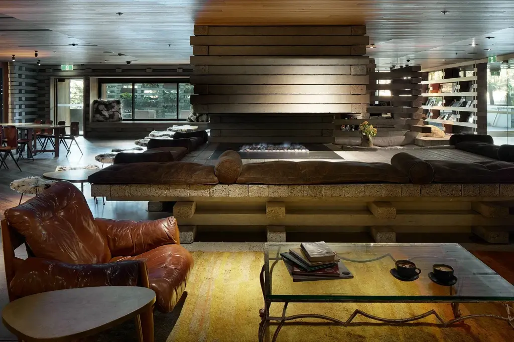 Ovolo Canberra image 8