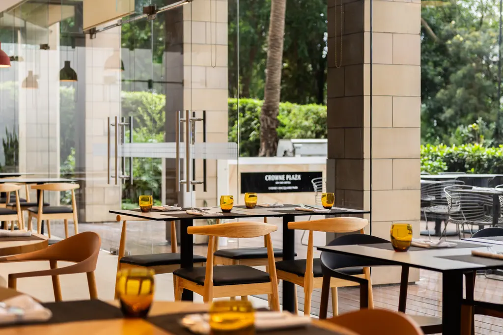 Crowne Plaza Sydney Macquarie Park image 8