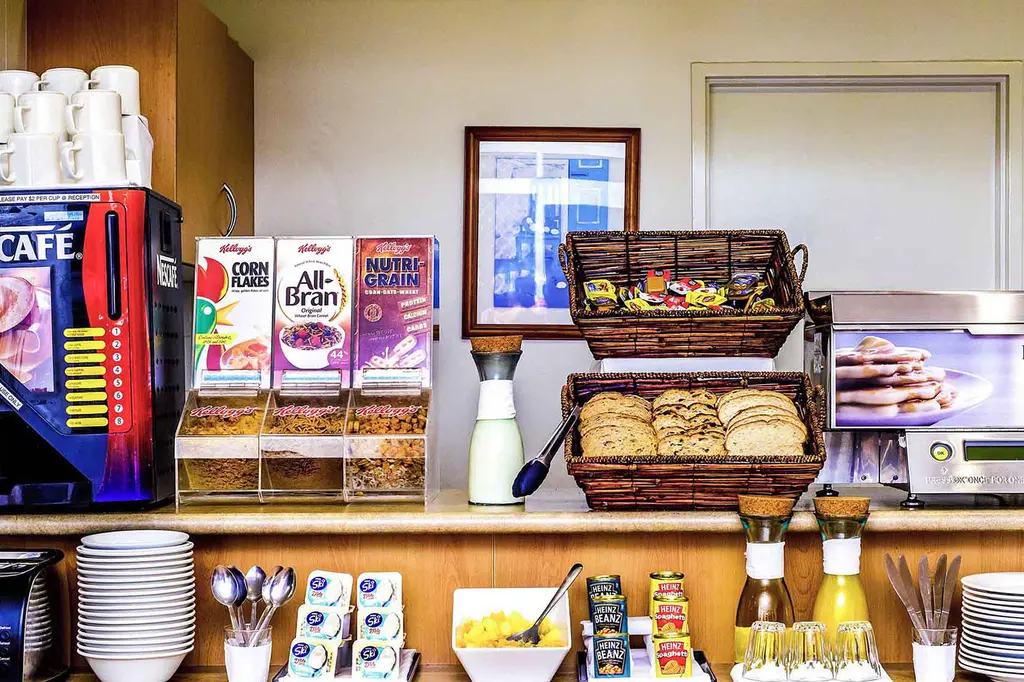 ibis budget Coffs Harbour image 8