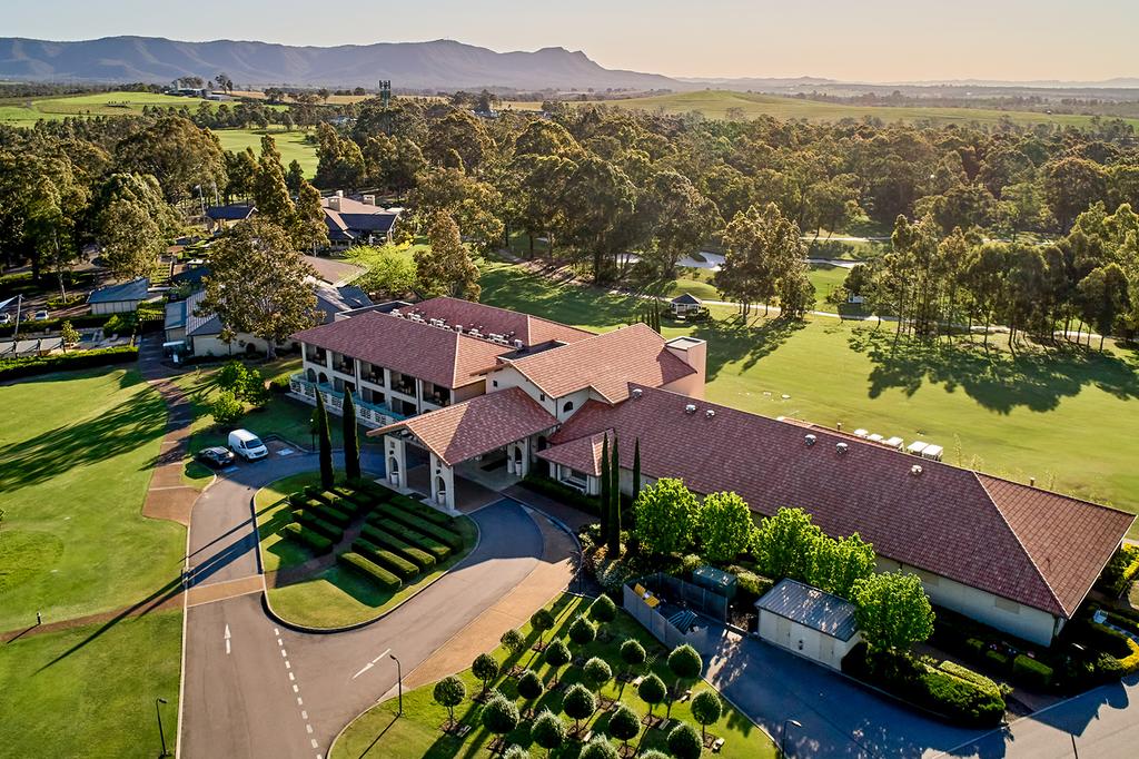 Château Élan at The Vintage image 1