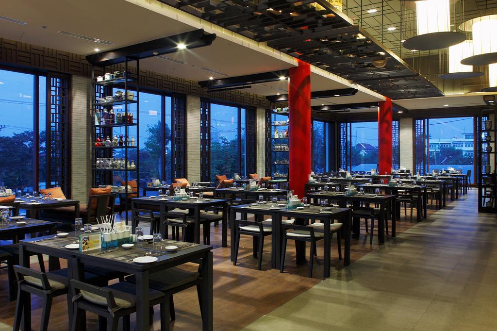 Avani Khon Kaen Hotel & Convention Centre image 2
