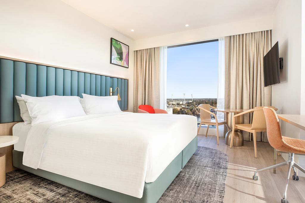 Holiday Inn & Suites Geelong, an IHG Hotel image 2