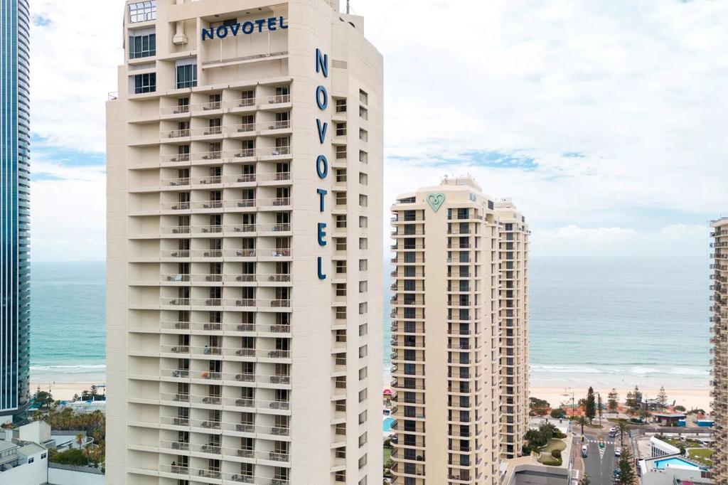 Novotel Surfers Paradise image 10