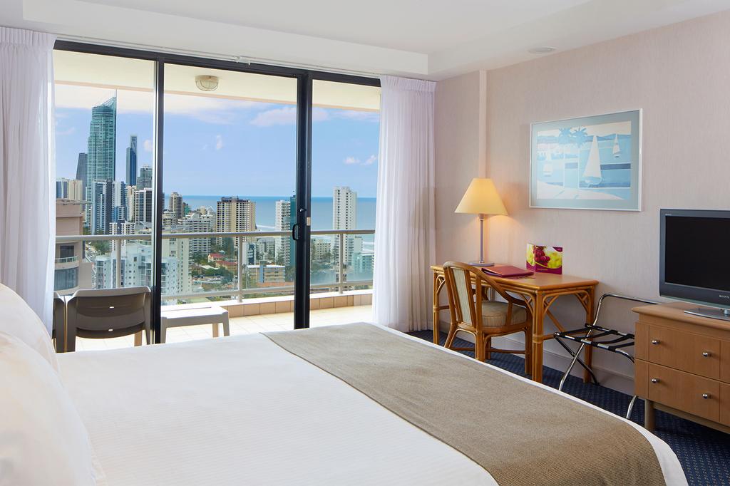 Crowne Plaza Surfers Paradise, an IHG Hotel image 6