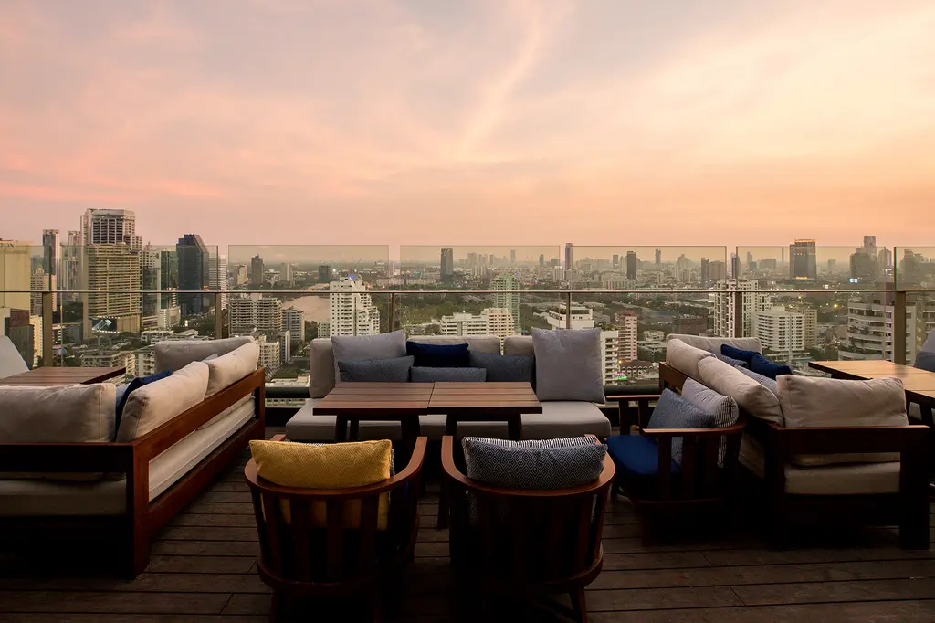 Hyatt Regency Bangkok Sukhumvit image 4