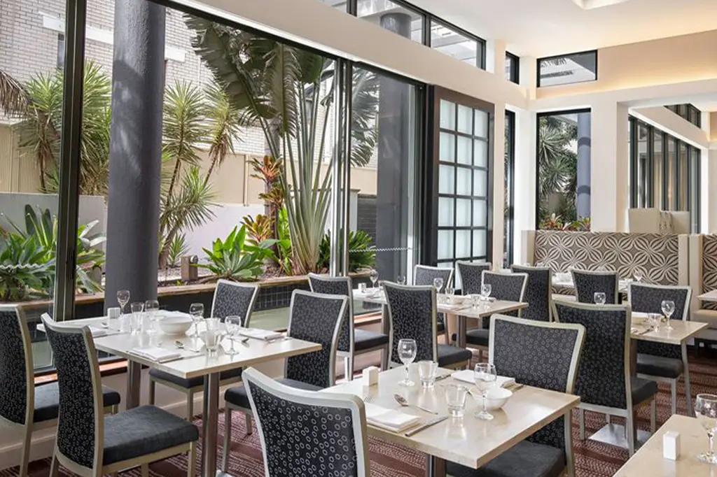 Mantra Legends Surfers Paradise image 6
