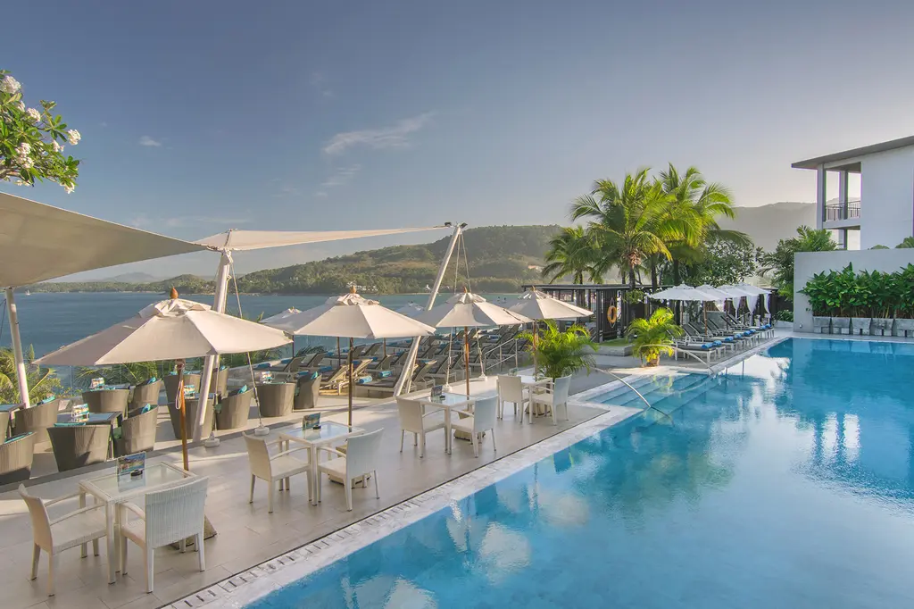 Cape Sienna Phuket Gourmet Hotel & Villas image 2
