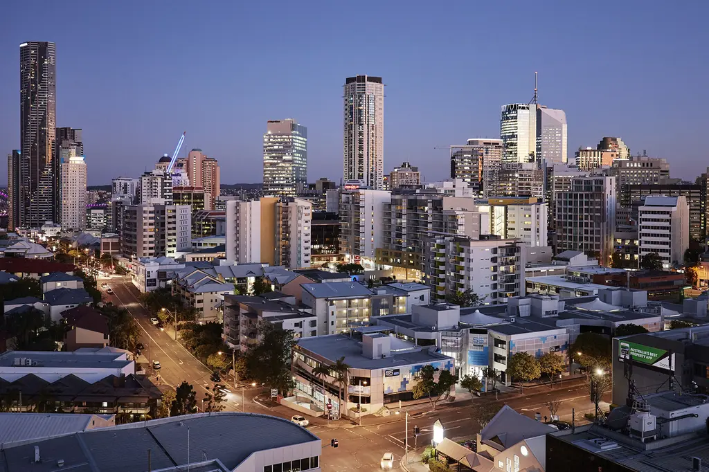 The Johnson Brisbane - Art Series image 4
