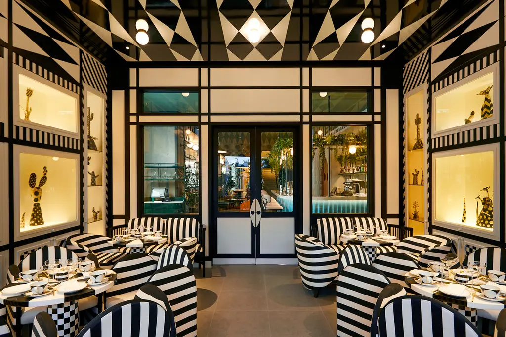 The Standard, Bangkok Mahanakhon image 5