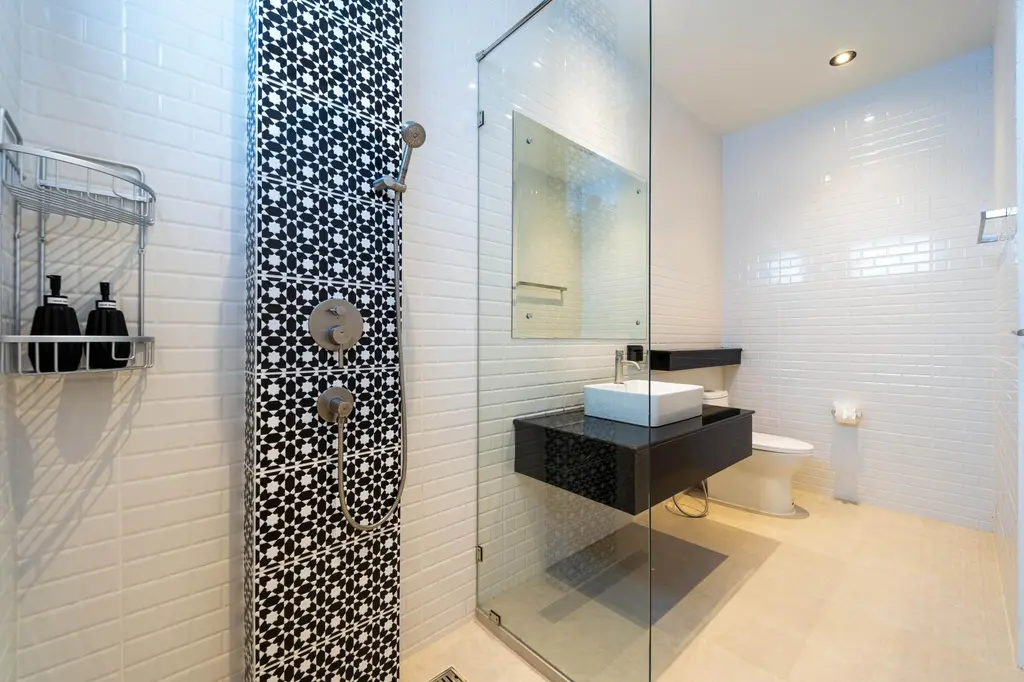 Luxury Modern 6 Bed Private Pool Villa image 22
