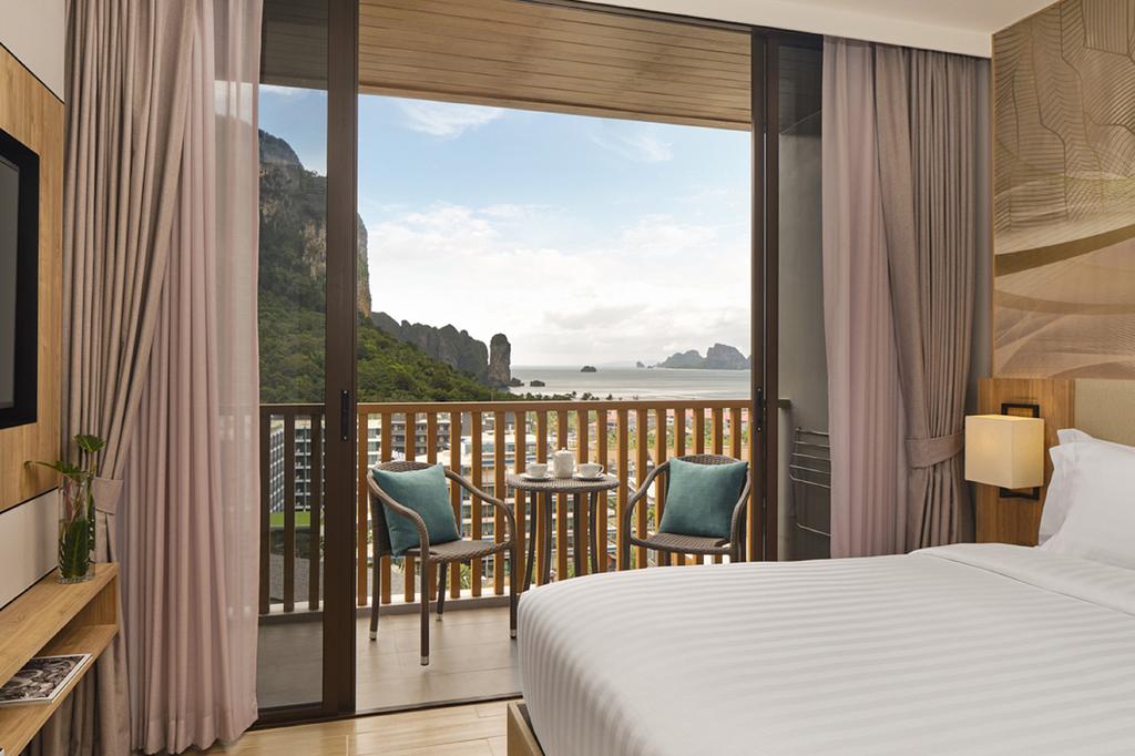 Holiday Inn Resort Krabi Ao Nang Beach, an IHG Hotel image 3