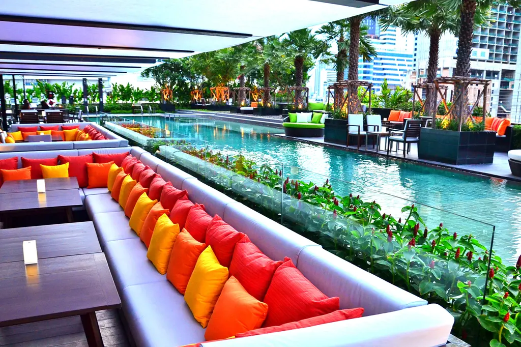 Holiday Inn Bangkok Sukhumvit, an IHG Hotel image 9