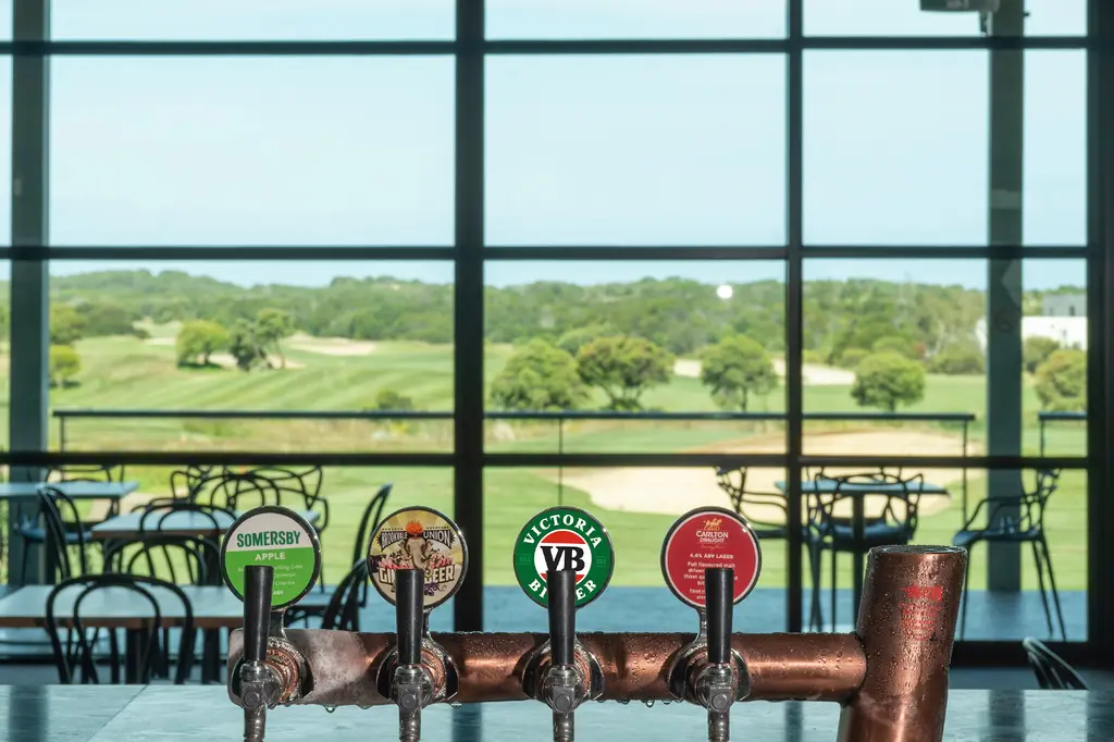 The Sands Torquay image 2