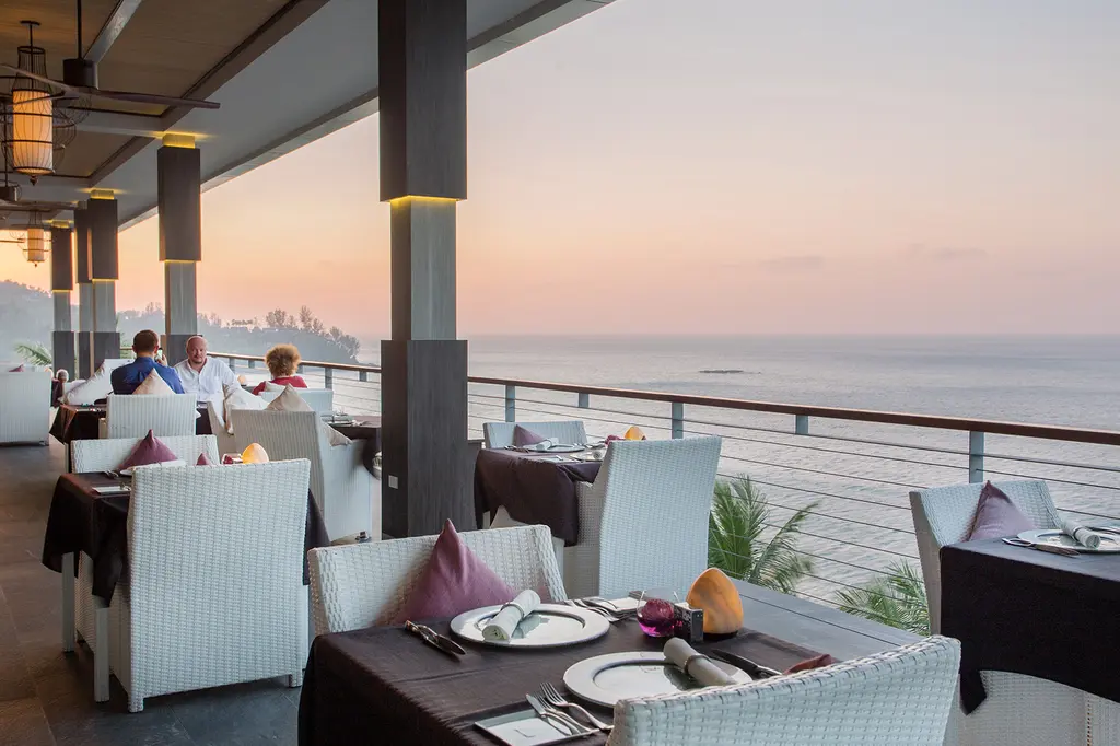 Cape Sienna Phuket Gourmet Hotel & Villas image 4