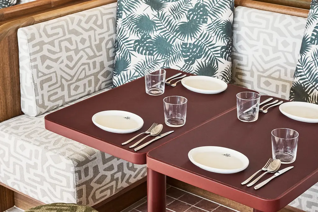 25hours Hotel The Olympia image 7