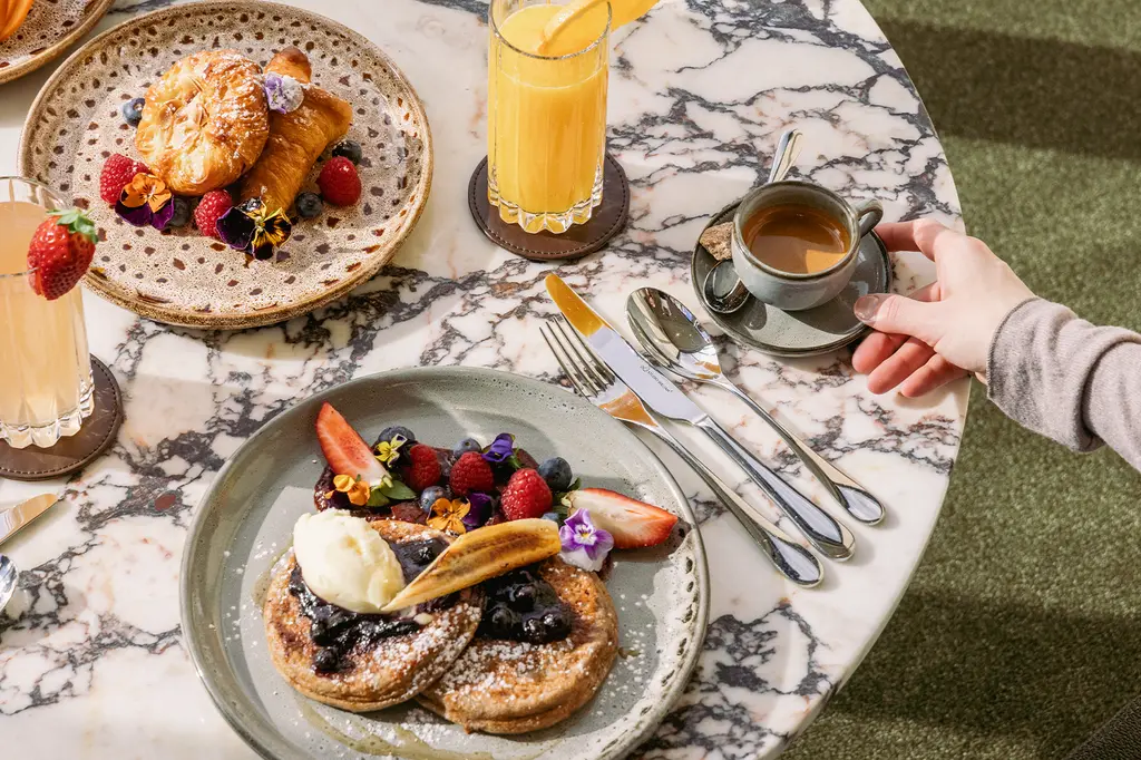 Sequoia Lodge image 14