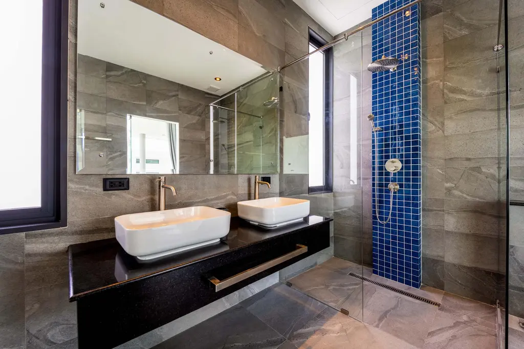 Luxury Modern 6 Bed Private Pool Villa image 31