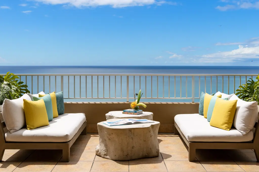 The Twin Fin Hotel image 13