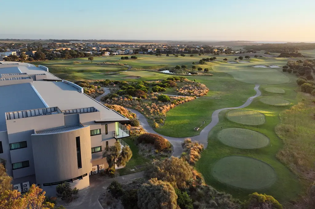 The Sands Torquay image 4