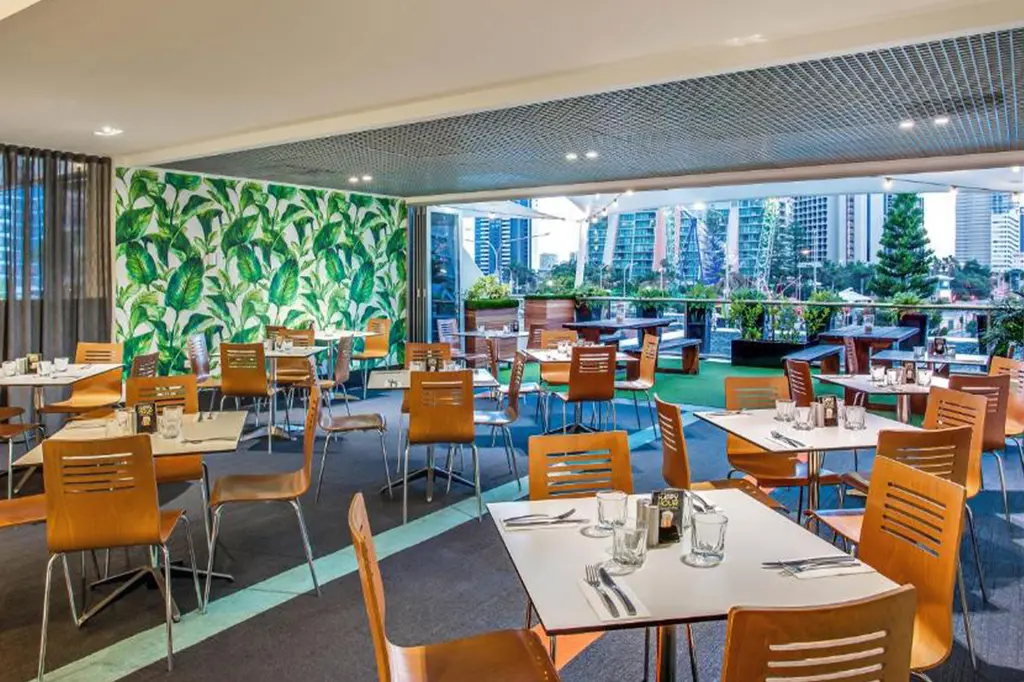 Mantra on View Surfers Paradise image 7