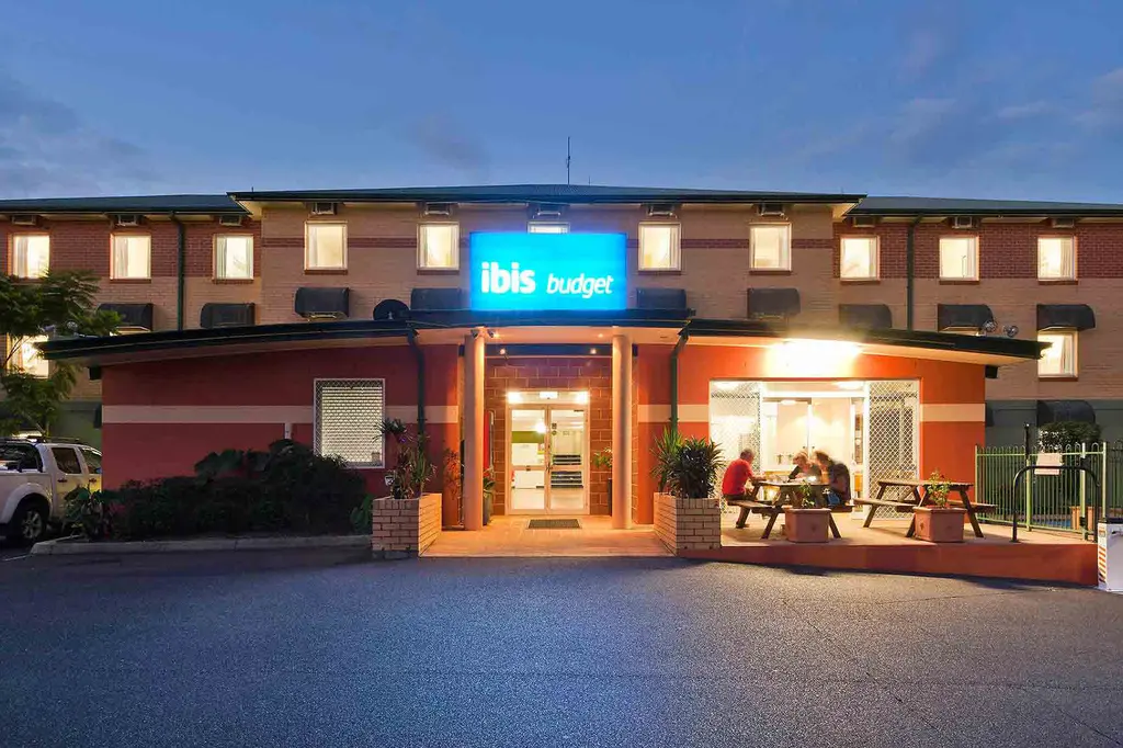 ibis budget Coffs Harbour image 9