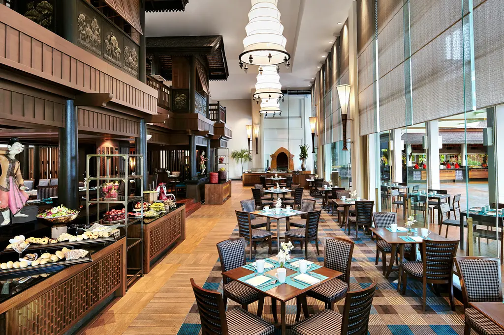 Anantara Riverside Bangkok Resort image 9