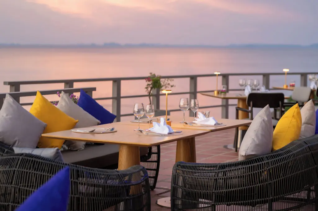 Centara Villas Phi Phi Island image 11