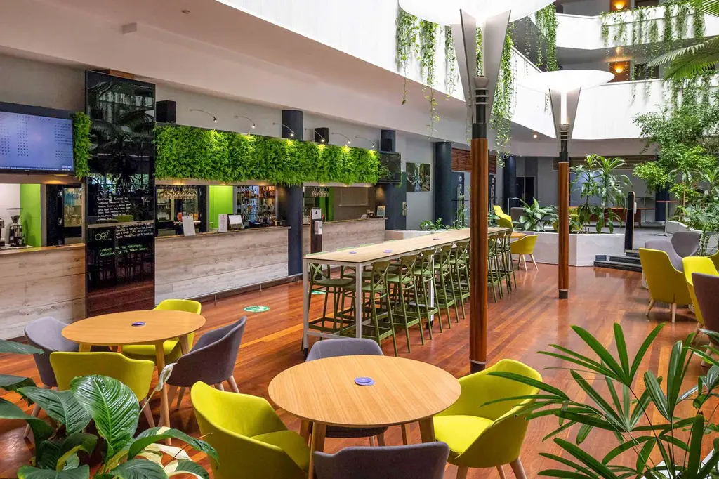 Novotel Darwin CBD image 6