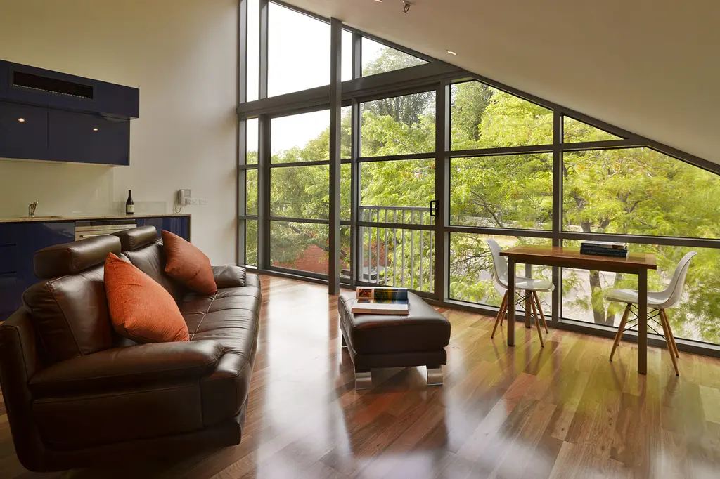 Salamanca Wharf Hotel image 12