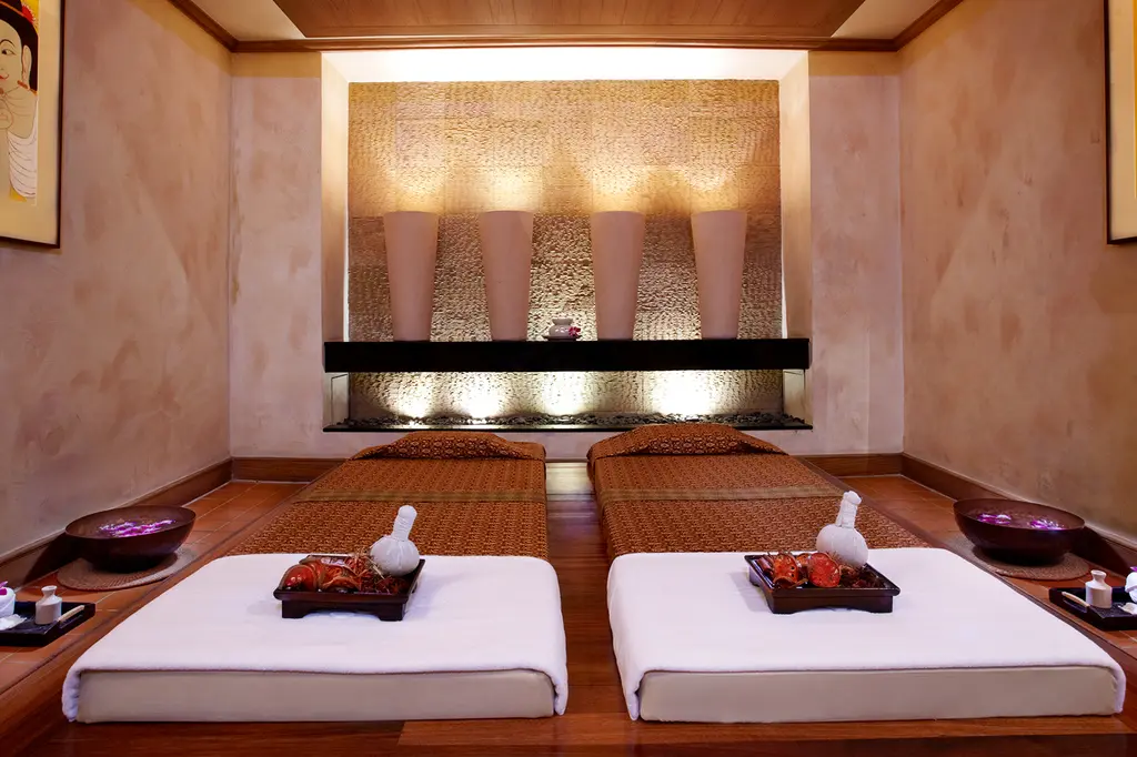 Anantara Riverside Bangkok Resort image 6