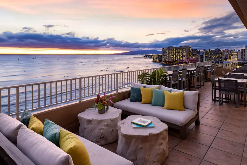 The Twin Fin Hotel image 2