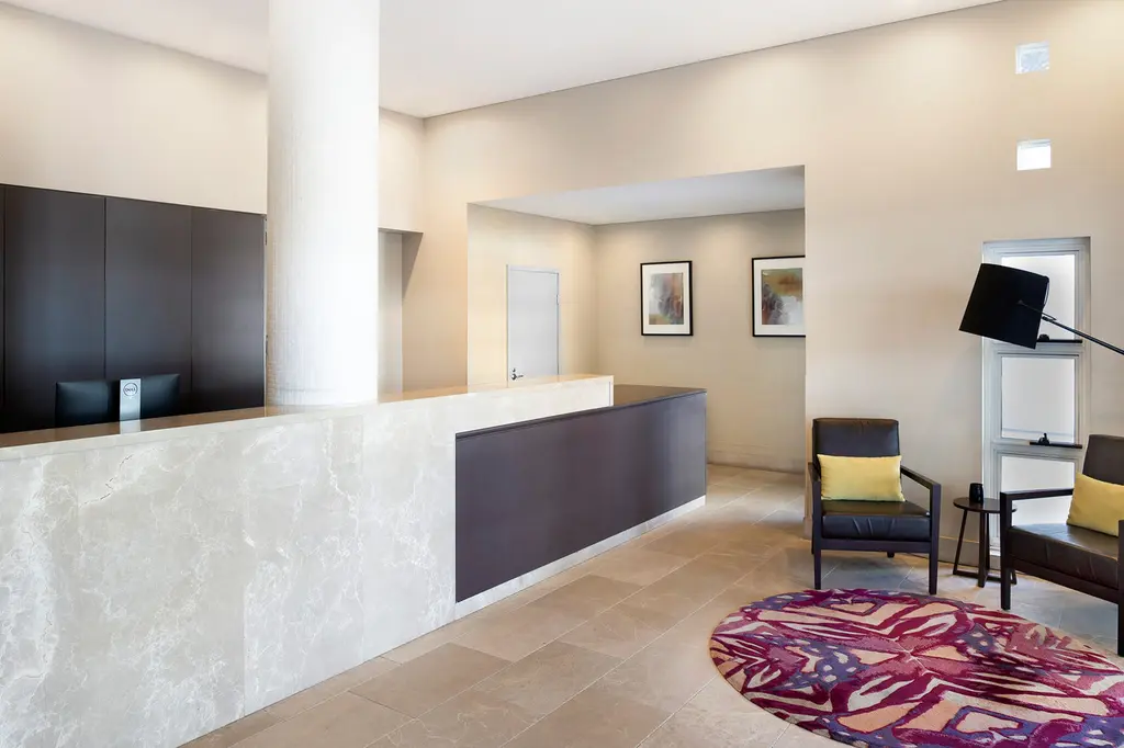 Paradise Centre Apartments Surfers Paradise image 9