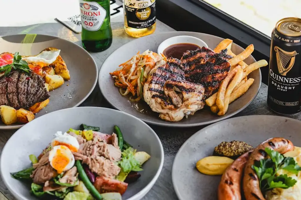 Stamford Grand Adelaide Hotel image 8