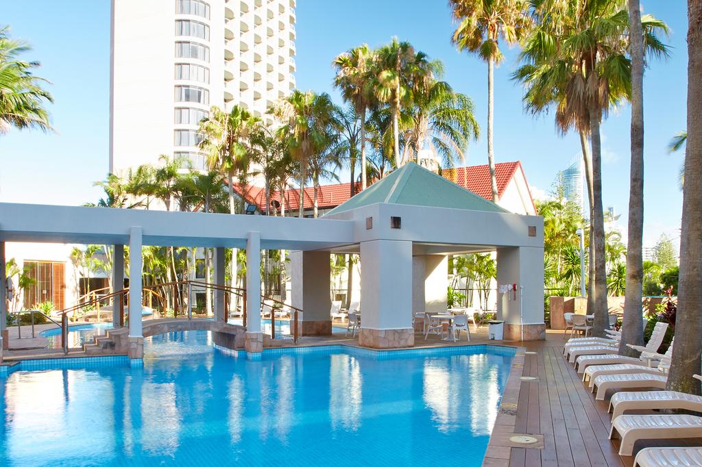 Crowne Plaza Surfers Paradise, an IHG Hotel image 1