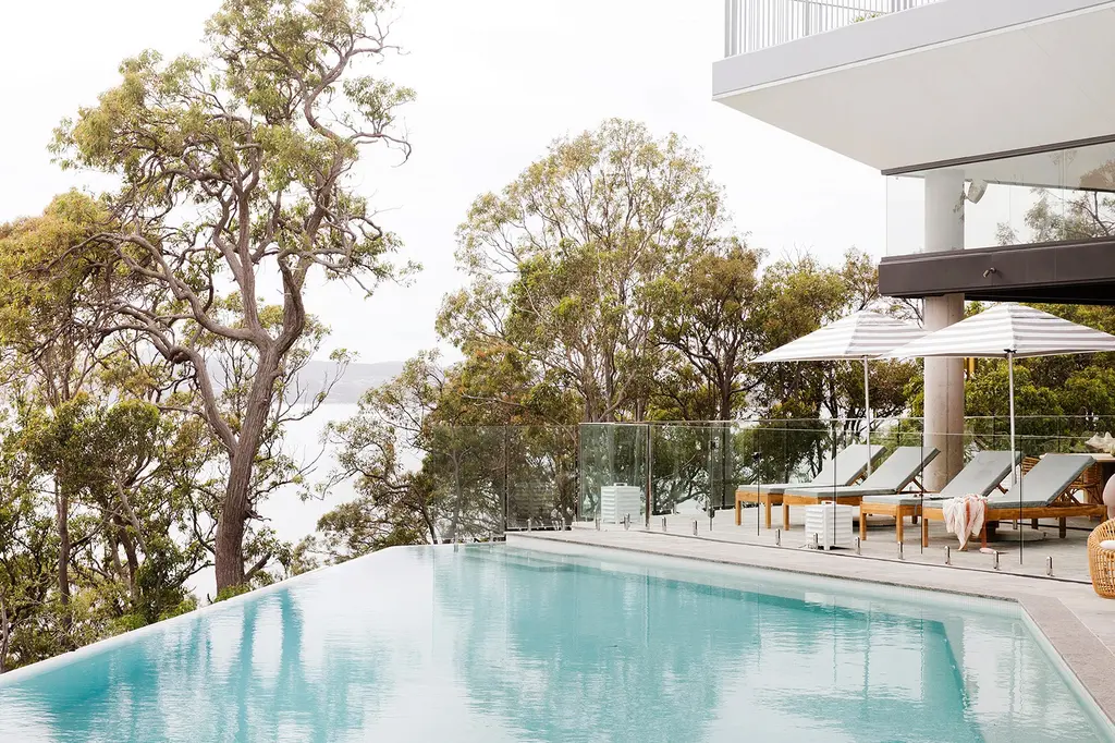 Bannisters Port Stephens image 8