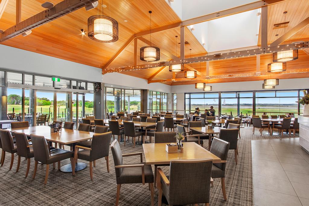 13th Beach Golf Lodges image 4