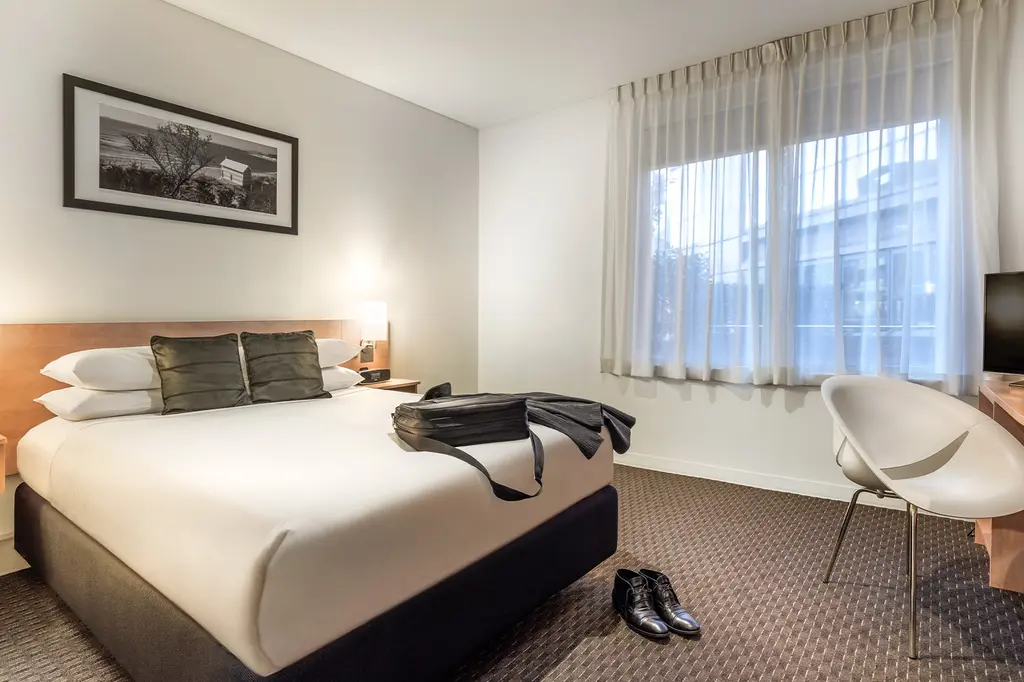 ibis Melbourne - Hotel & Apartments image 3