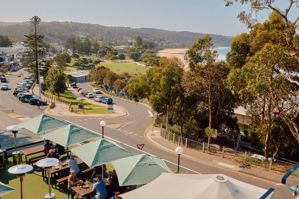 Lorne Hotel  image 1