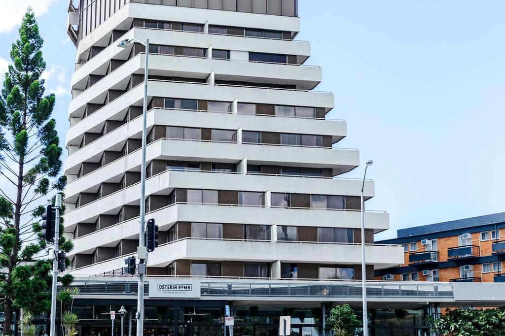 Mercure Brisbane Spring Hill image 1
